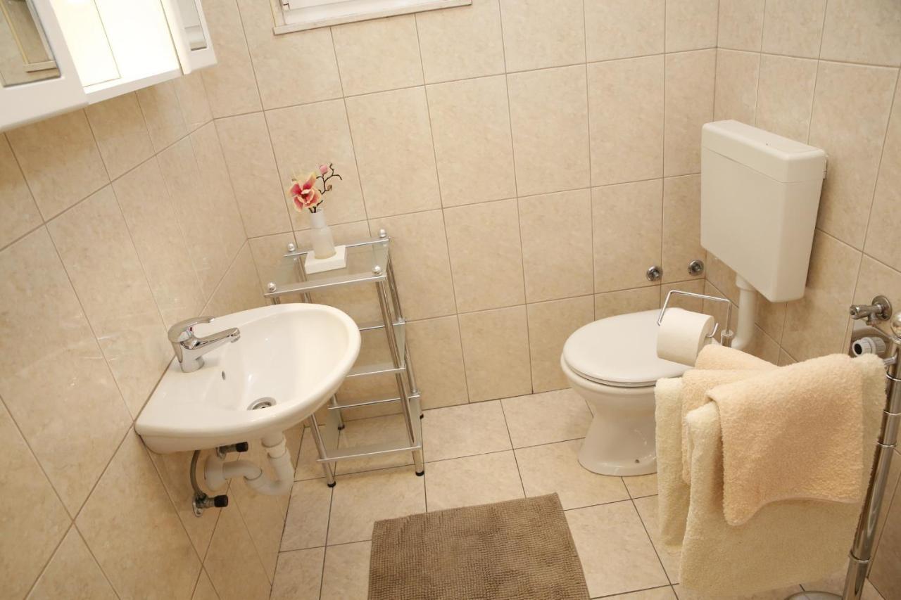 Villa Marica Vodice Phòng bức ảnh